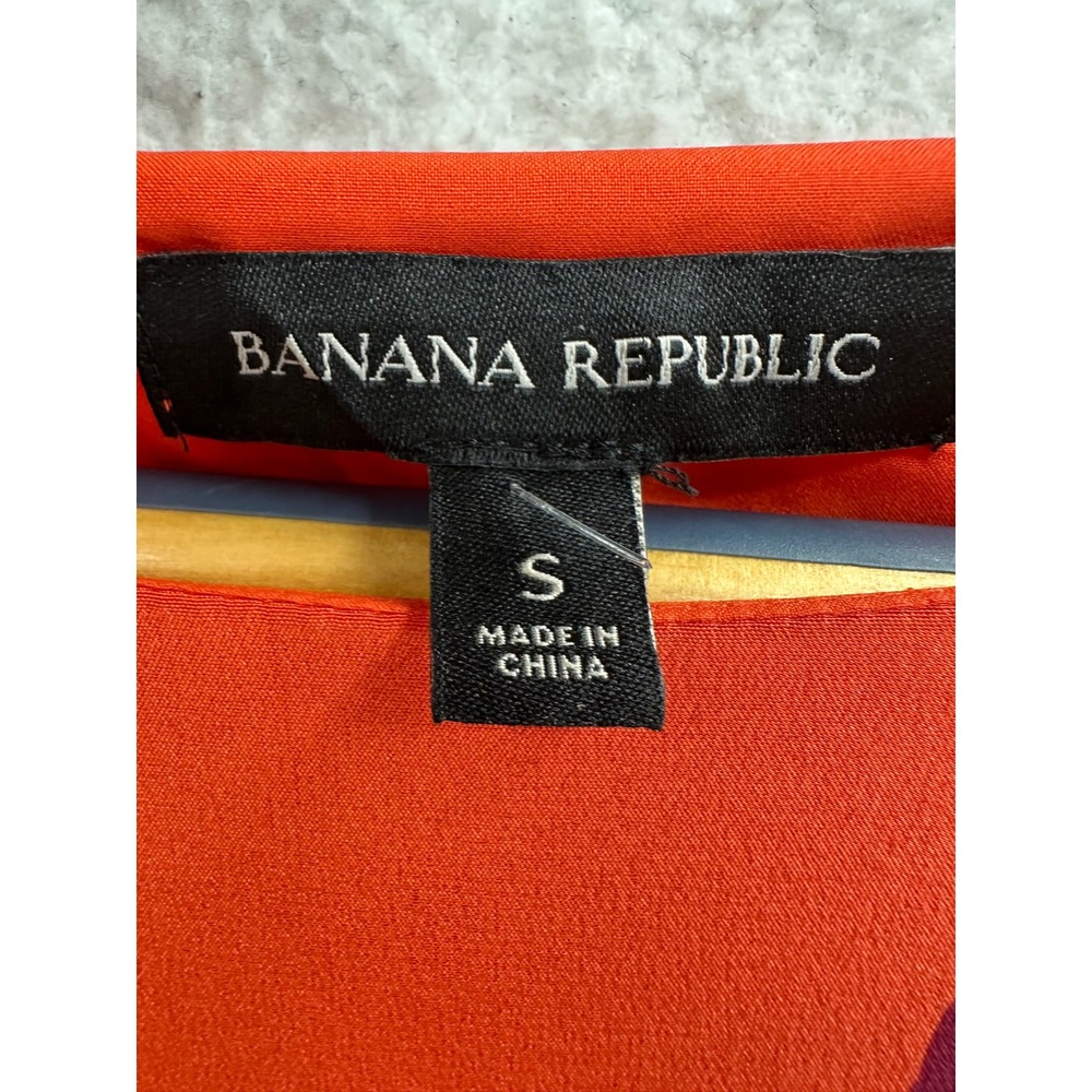 Banana Republic Red Floral Short Sleeve Tunic - Picture 3 of 10